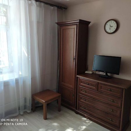 Квартира У Львові Біля Залізничного Вокзалу На Вулиці Марка Вовчка 8 Exteriör bild
